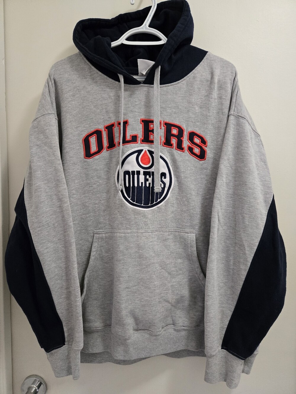 Mens Edmonton Oilers NHL Hoodie